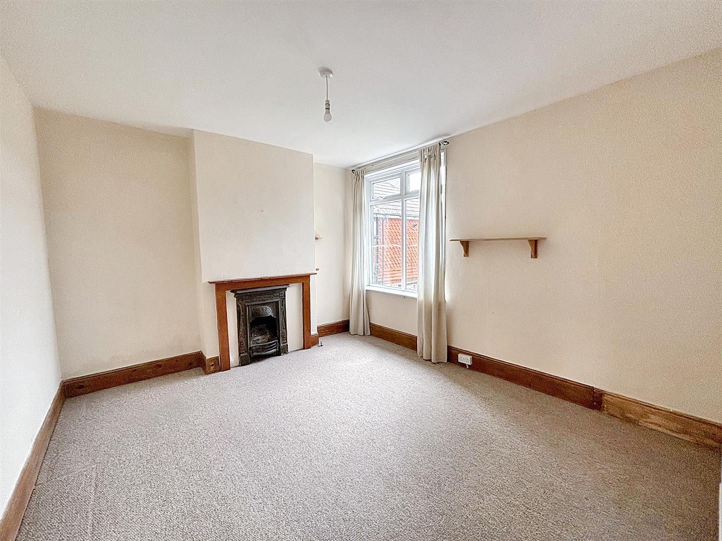 Property Details for Willingdon Road, Eastbourne Town Property Estate Agents. Eastbourne East